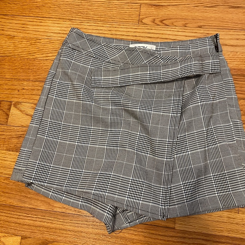 plaid skort
